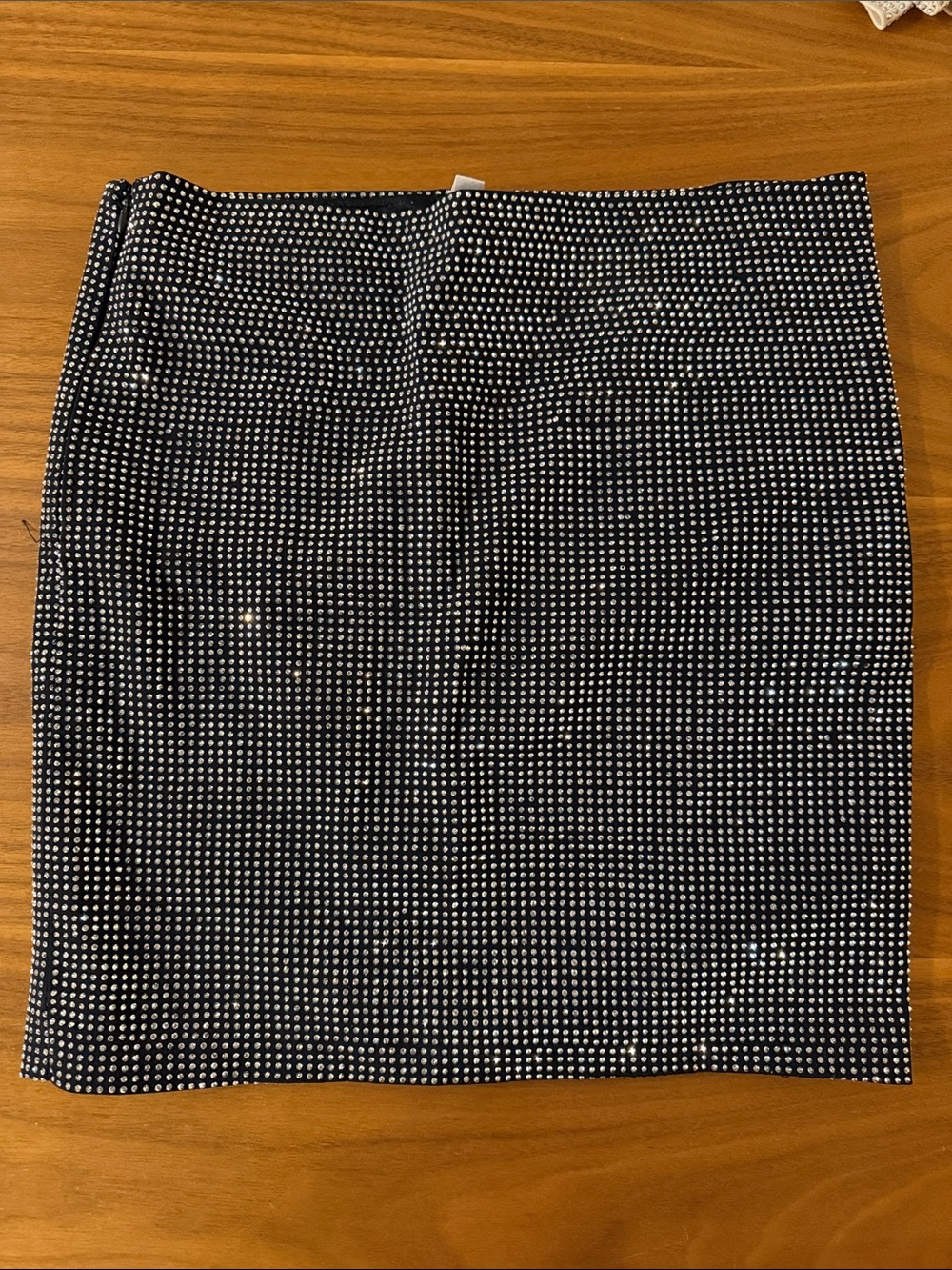 Black and White Polka Dot Pencil Skirt